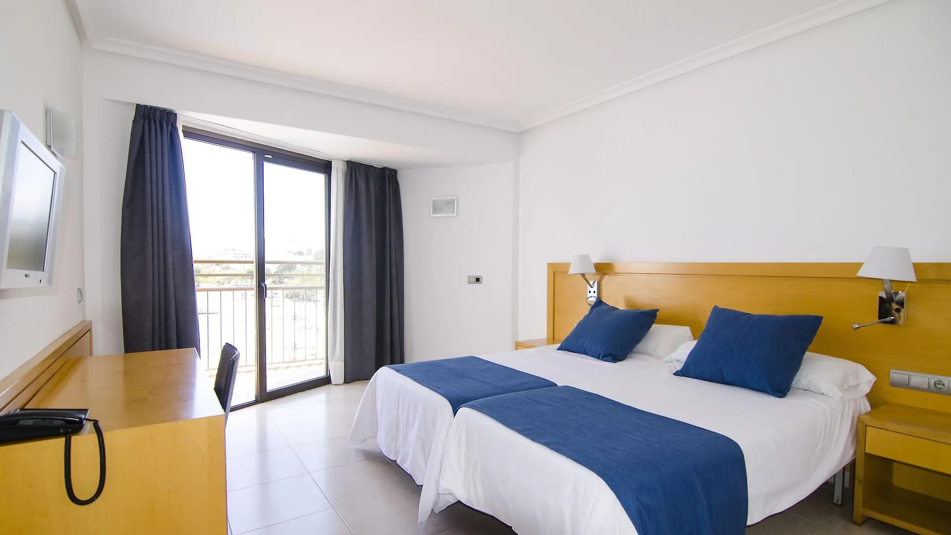 ***  Hotel Vibra San Remo San Antonio  Španělsko