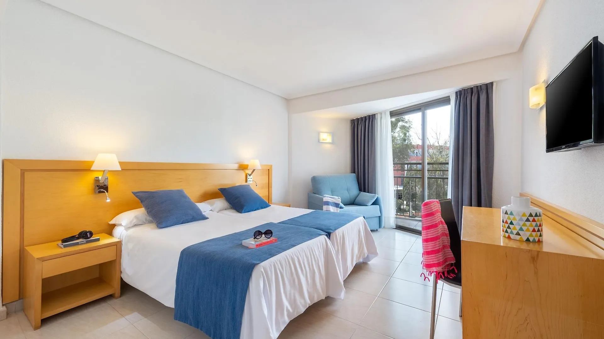 Hotel Vibra San Remo Сан-Антонио-Абад